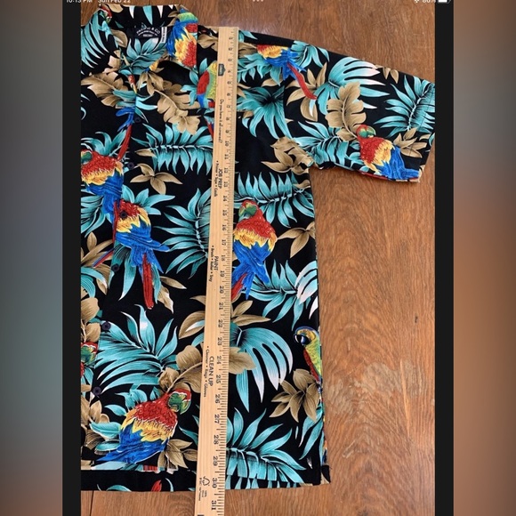 Pacific Company Men’s Hawaiian shirt Medium Floral Beach Parrot Print Magnum PI - Picture 6 of 12